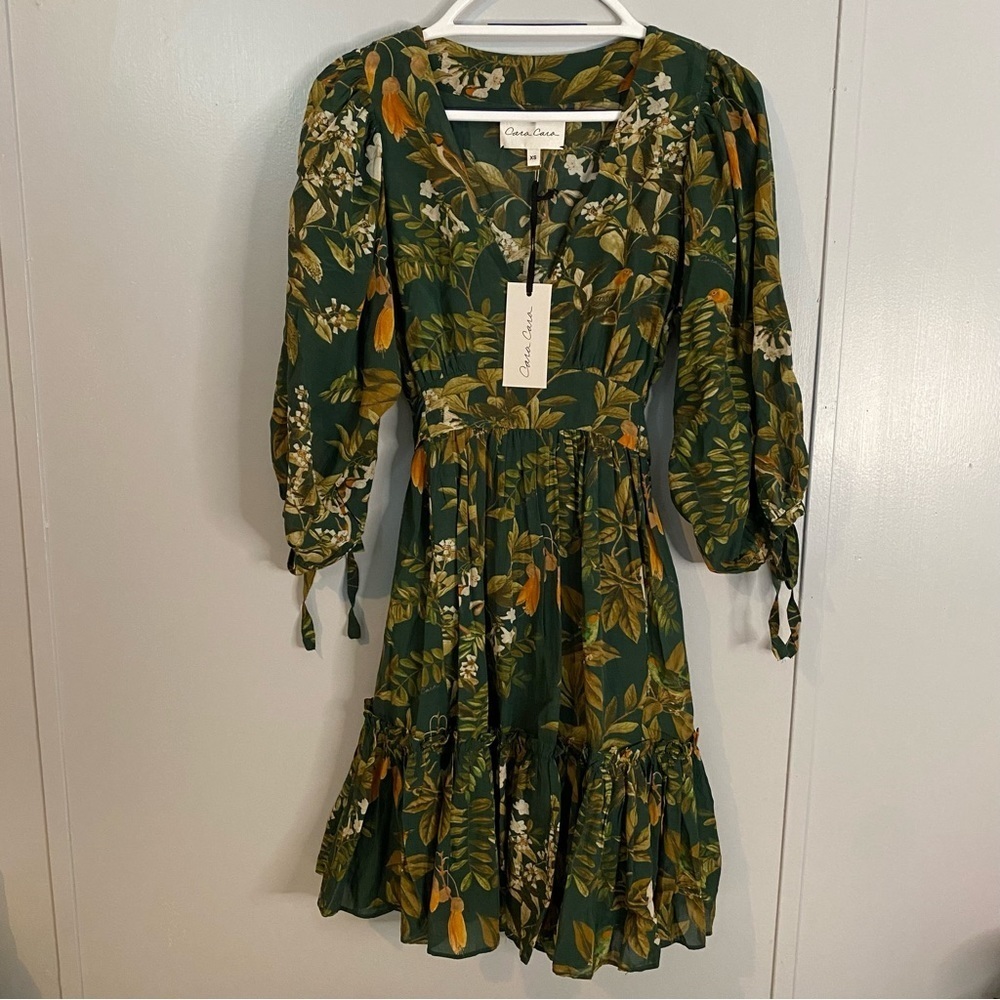 Cara Cara Millbrook Floral Dress in Green Botanical Birds in Size XS